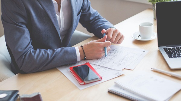 Những câu hỏi thường gặp khi triển khai bãi giữ xe thông minh